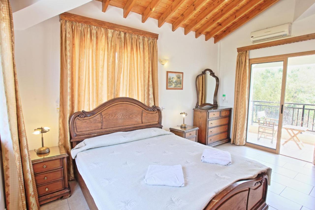 Marilena Sunset Villa 2 Agia Marina  Exterior foto